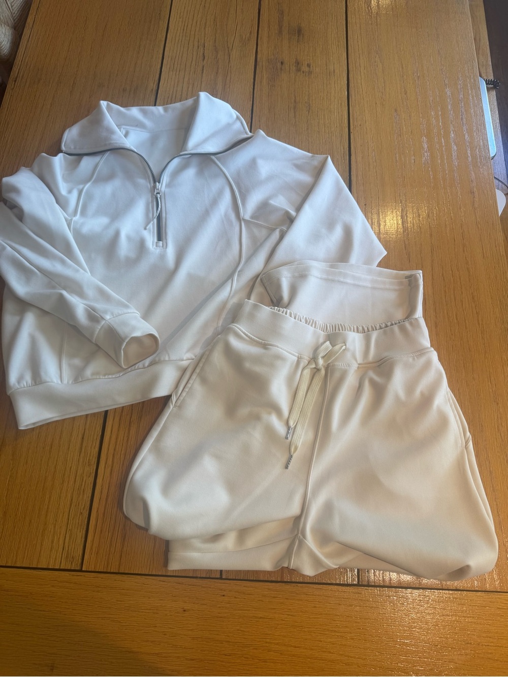 Women's White Pull-On Lounge Shorts - Soft Everyday Comfort